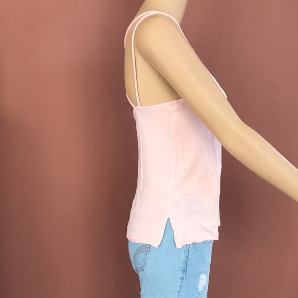 H&M Divided Pink Top size XS gently used - Picture 3 of 4